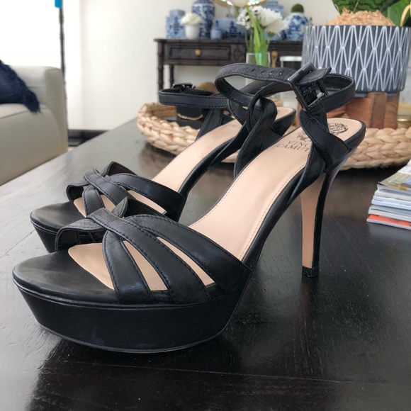 Vince Camuto platform stiletto - Picture 5 of 6